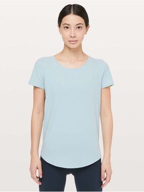 BNWT Lululemon Love Crew III